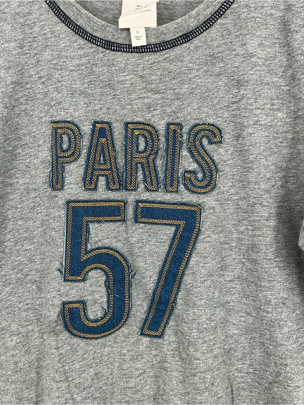 Cinq à Sept Trapunto Denim Paris 57 Graphic Tee Heather Gray NWOT Small - Picture 5 of 8